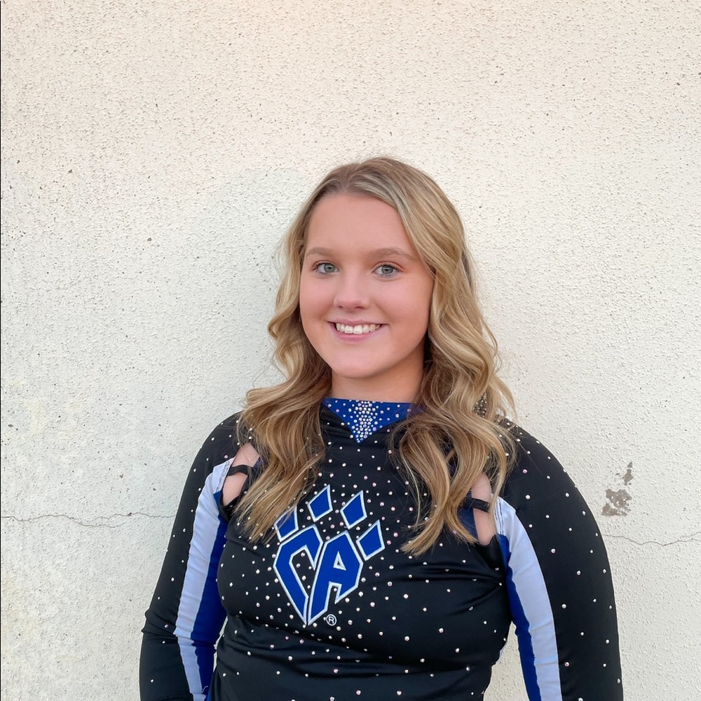 Meet your Posher, Ella